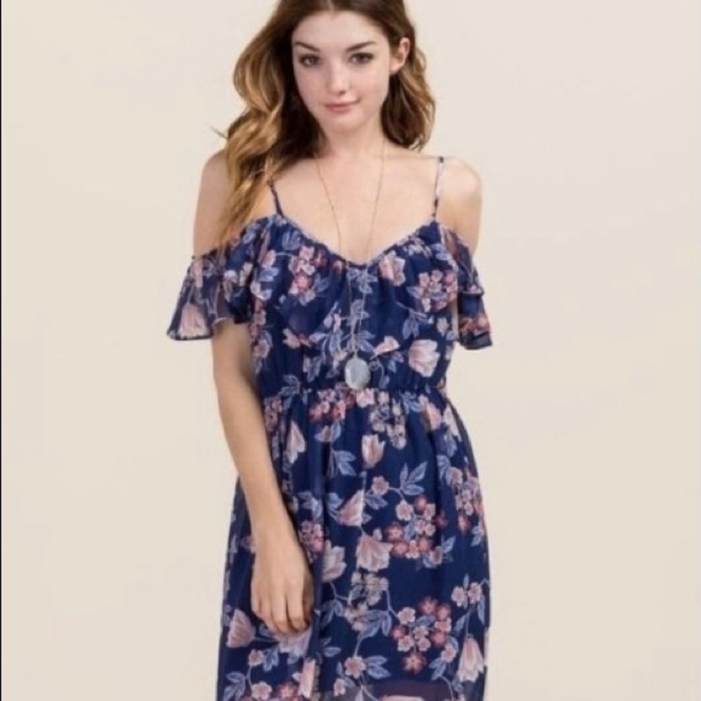 Off shoulder maxi dress